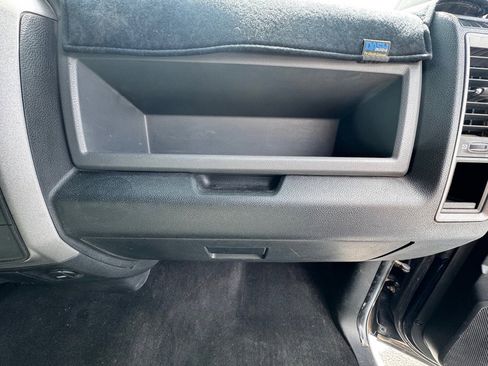 Used 2017 RAM 2500 Tradesman w/ Chrome Appearance Group image 29