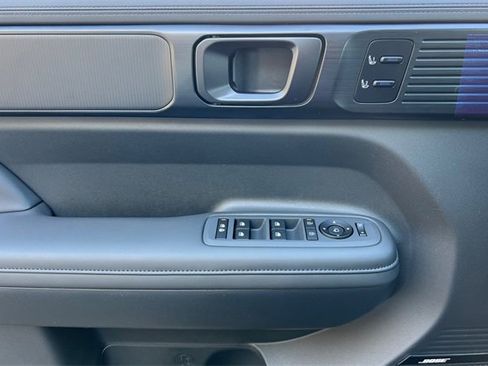 New 2025 Hyundai Santa Fe Calligraphy image 11