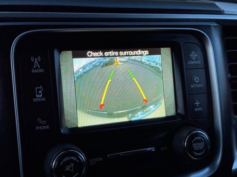 Used 2017 RAM 1500 Classic SLT image 18