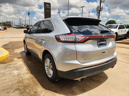 Used 2016 Ford Edge SEL AWD/4WD image 9