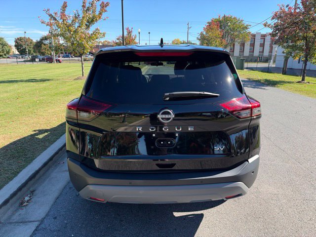 Used 2023 Nissan Rogue SV FWD image 18