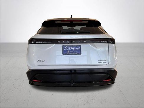 Certified 2024 Nissan Ariya AWD image 9