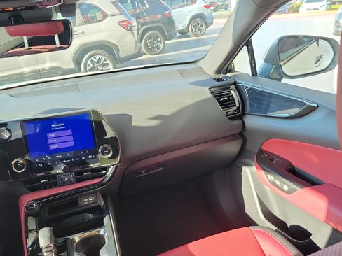 Used 2022 Lexus NX 350 AWD image 15