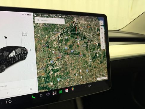 Used 2022 Tesla Model 3 Long Range AWD/4WD image 16