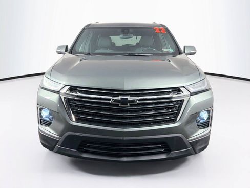 Used 2022 Chevrolet Traverse LT FWD image 6