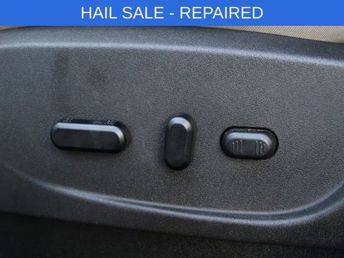 Used 2019 Ford Escape Titanium image 25