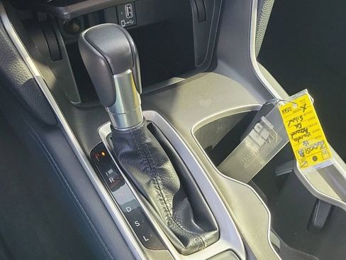 Used 2018 Honda Accord EX-L image 25