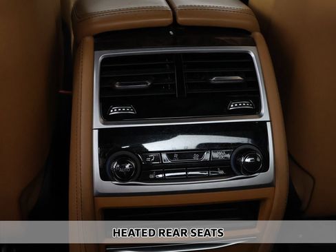 Used 2022 BMW 750i xDrive w/ Executive Package AWD/4WD image 12