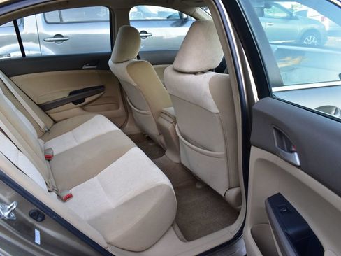 Used 2009 Honda Accord LX-P image 20
