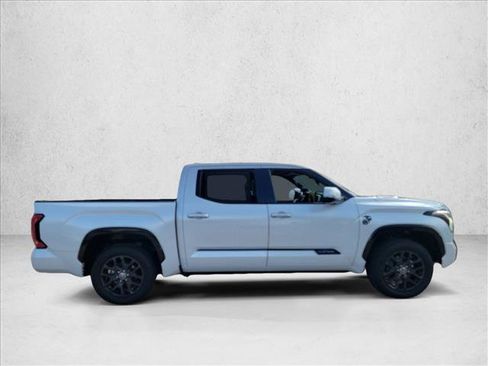 Used 2023 Toyota Tundra Platinum w/ Advanced Package AWD/4WD image 4