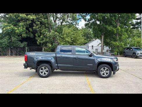 Used 2018 Chevrolet Colorado Z71 AWD/4WD image 6