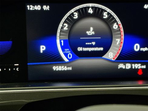 Used 2022 Volkswagen Tiguan S image 12