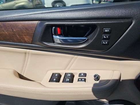 Used 2018 Subaru Outback 2.5i Limited image 28