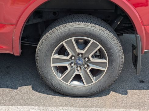 Used 2015 Ford F150 XLT w/ Equipment Group 302A Luxury RWD image 8
