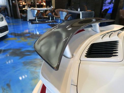 Used 2015 Porsche 911 Turbo S image 46