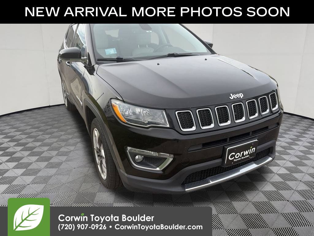 Used 2019 Jeep Compass Limited w/ Safety & Security Group AWD/4WD image 1