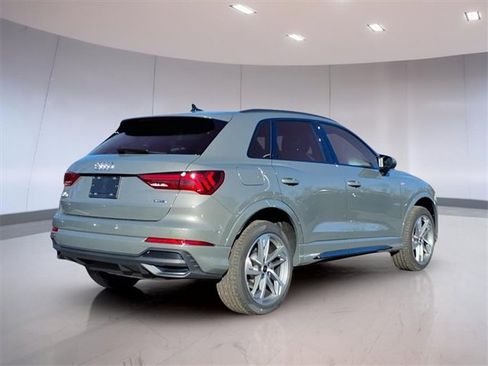 New 2025 Audi Q3 2.0T Premium image 2