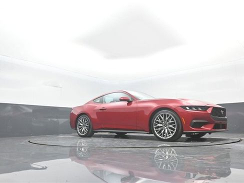 Certified 2024 Ford Mustang Premium image 27