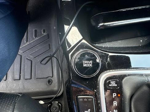 Certified 2024 Kia Seltos EX AWD/4WD image 23