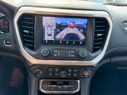 Used 2023 GMC Acadia Denali w/ Black Diamond Edition AWD/4WD image 12