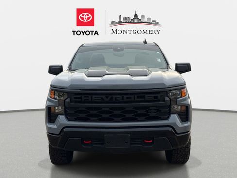 Used 2025 Chevrolet Silverado 1500 Custom Trail Boss w/ LPO, Dark Essentials Package AWD/4WD image 8