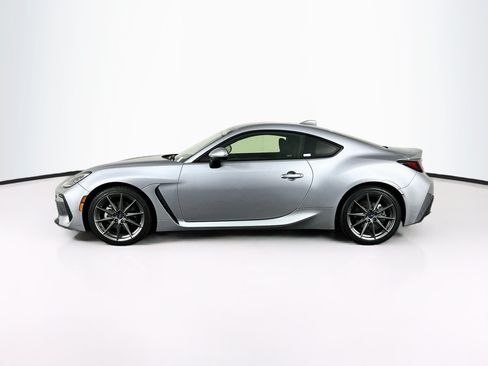 Used 2022 Subaru BRZ Limited RWD image 4
