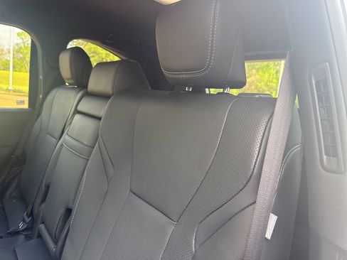 Certified 2024 Lexus LX 600 4WD w/ Appearance Package image 22