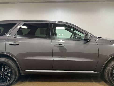 Used 2025 Dodge Durango GT image 32