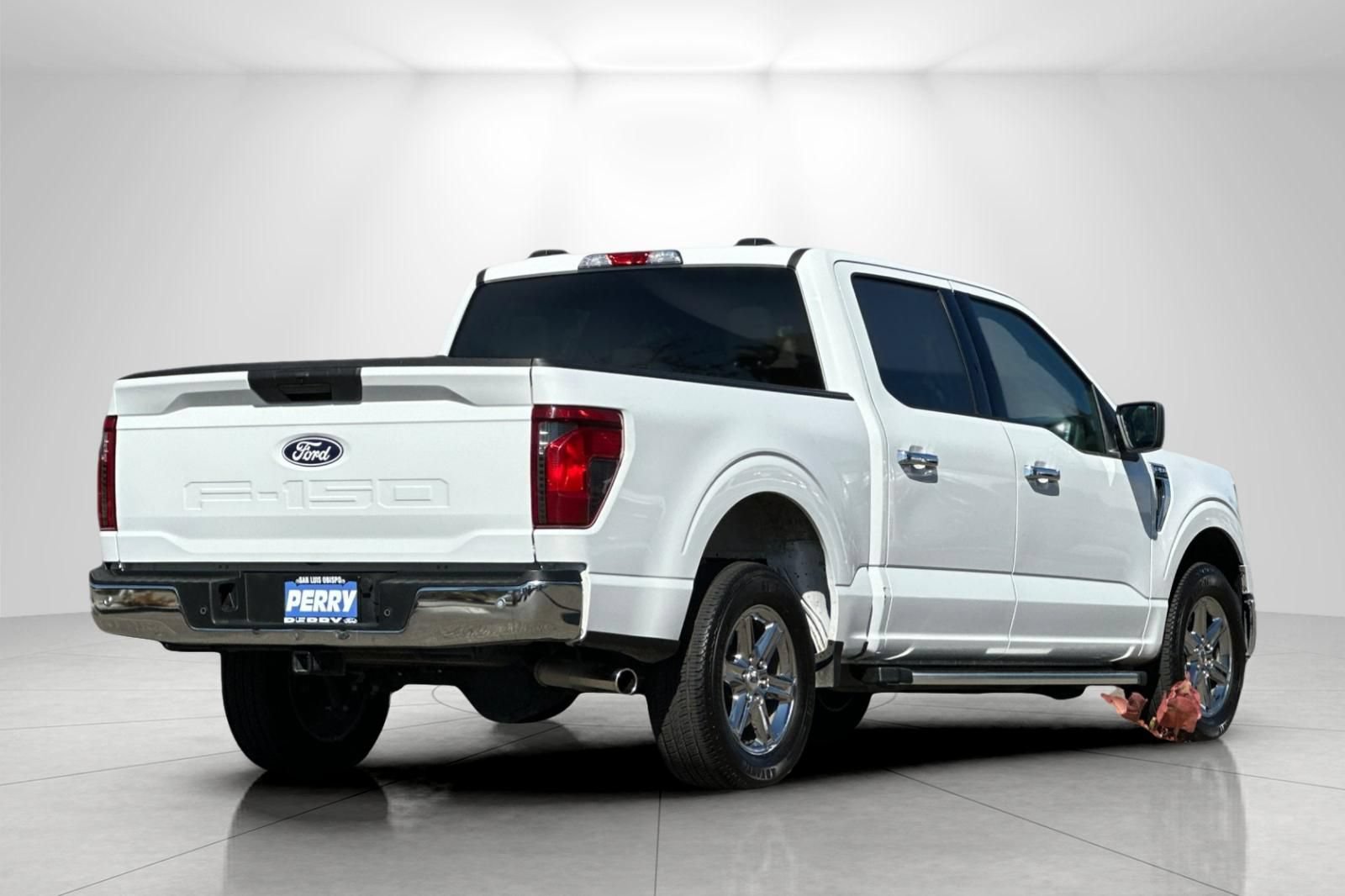 Used 2025 Ford F150 XLT w/ Equipment Group 301A Standard RWD image 3
