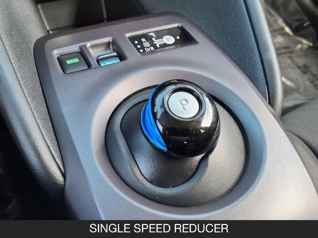 Used 2025 Nissan Leaf S FWD image 20