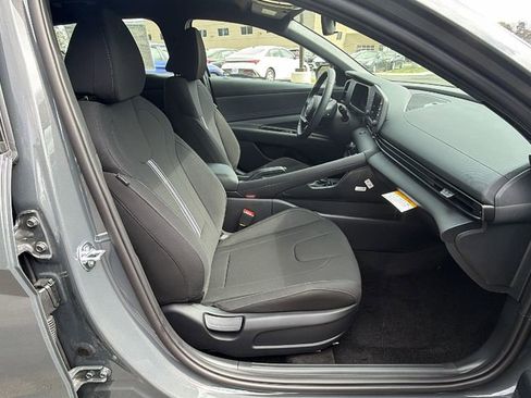 New 2026 Hyundai Elantra Sport FWD image 14