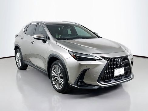 Certified 2023 Lexus NX 350 AWD w/ Luxury Package image 3