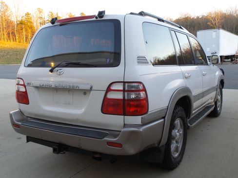 Used 2003 Toyota Land Cruiser image 5