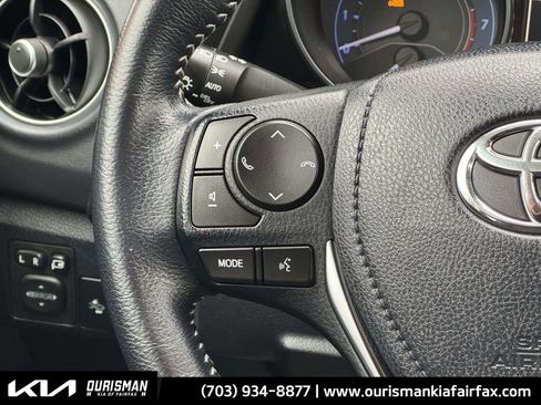 Used 2018 Toyota Corolla iM image 16