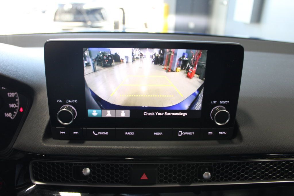 Used 2023 Honda Civic Sport image 15