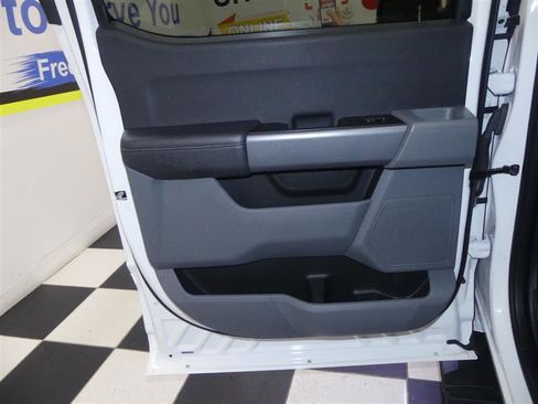 Used 2023 Ford F150 XLT w/ Trailer Tow Package image 26