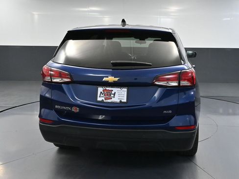 Used 2022 Chevrolet Equinox LS AWD/4WD image 6