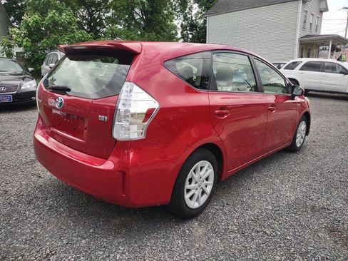 Used 2012 Toyota Prius V Two image 6