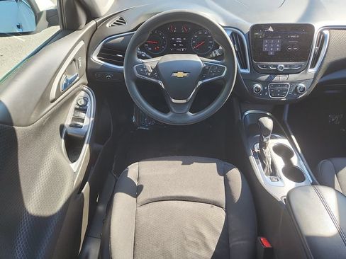 Used 2023 Chevrolet Malibu LT FWD image 11