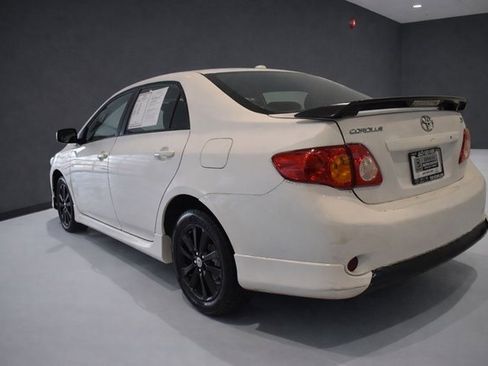 Used 2010 Toyota Corolla S image 3