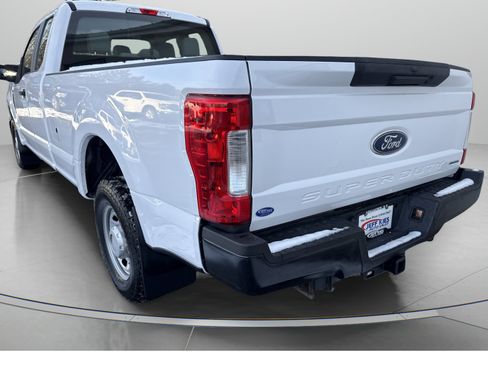 Used 2019 Ford F250 XL image 7