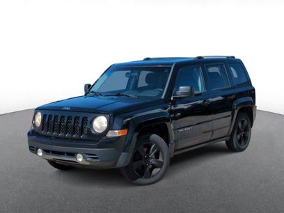 Used 2012 Jeep Patriot Latitude w/ Altitude Pkg