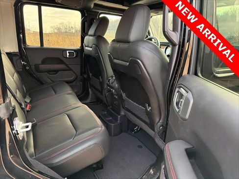 Used 2025 Jeep Wrangler Unlimited Rubicon image 10