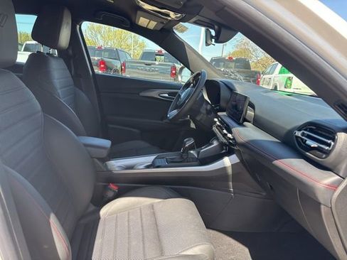 Certified 2023 Dodge Hornet GT w/ GT Blacktop Package image 10