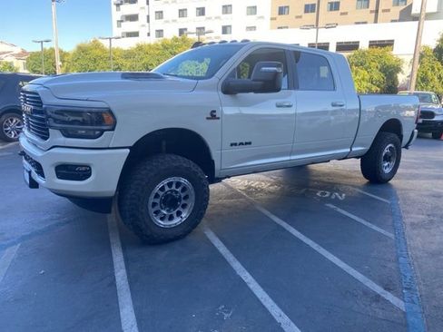 Used 2023 RAM 3500 Laramie AWD/4WD image 2