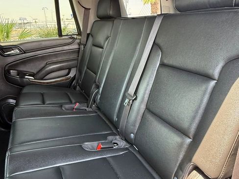 Used 2020 Chevrolet Tahoe 2WD image 17