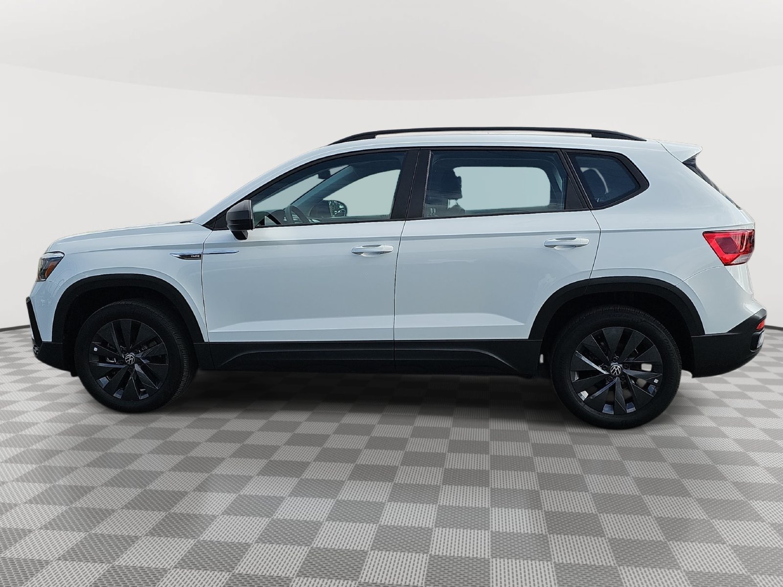 Used 2023 Volkswagen Taos S FWD image 8