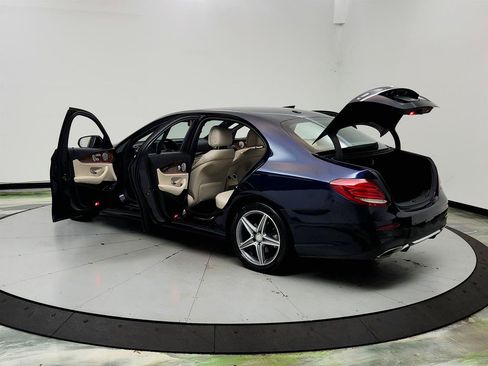 Used 2017 Mercedes-Benz E 300 4MATIC image 12