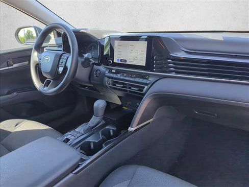 Used 2026 Toyota Camry LE FWD image 22