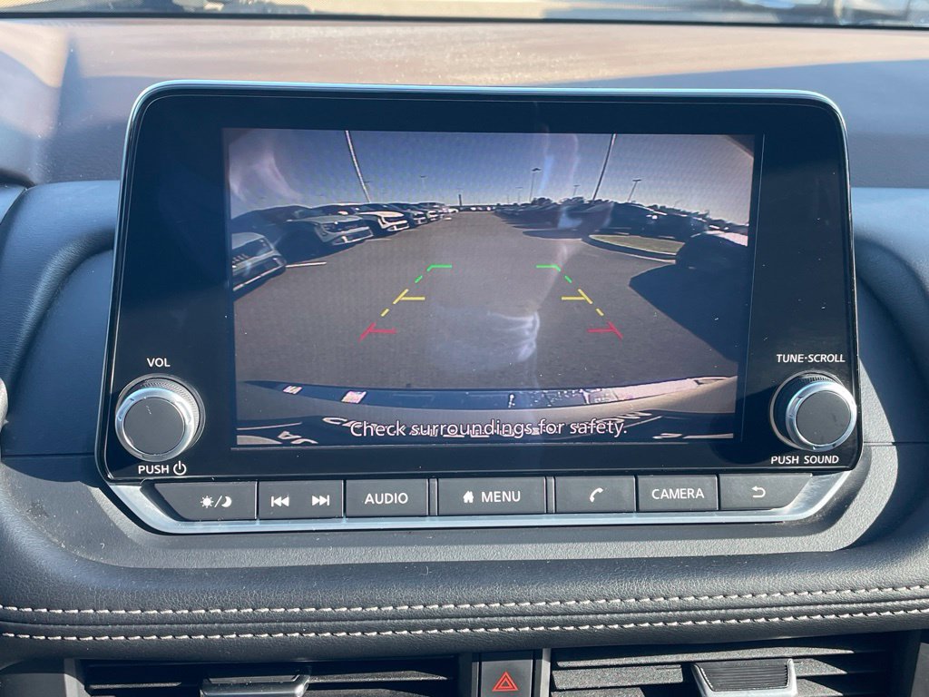 Used 2023 Nissan Rogue SV FWD image 18